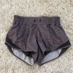 GRAY LULULEMON HOTTY HOT SHORTS